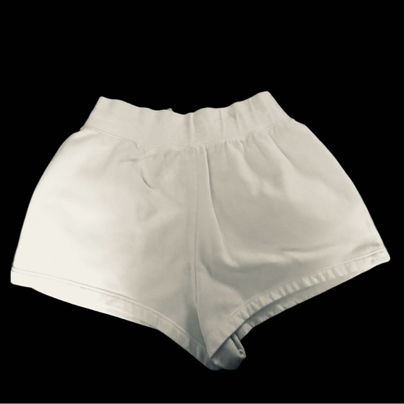Nike Women's Plus Size Athletic Shorts - White 1X - Picture 3 of 4